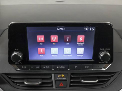 Used 2024 Nissan Altima 2.5 S FWD image 29