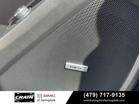 Used 2023 Chevrolet Traverse Premier AWD/4WD image 12