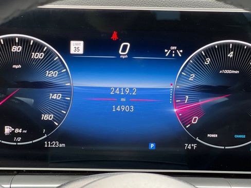 Used 2025 Mercedes-Benz GLS 450 4MATIC image 33