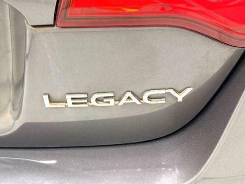 Used 2019 Subaru Legacy 2.5i Limited AWD/4WD image 10