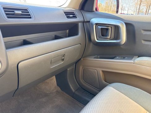 Used 2006 Honda Ridgeline RTS image 24