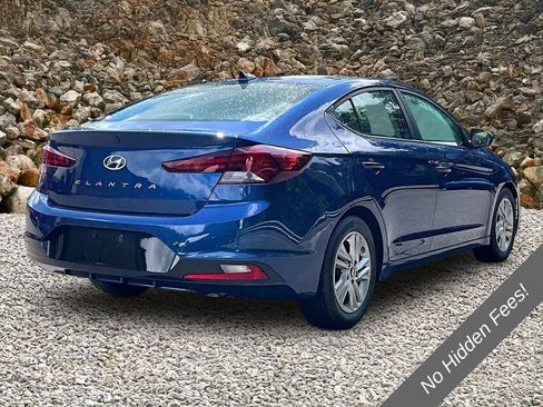Used 2019 Hyundai Elantra Value Edition FWD image 2
