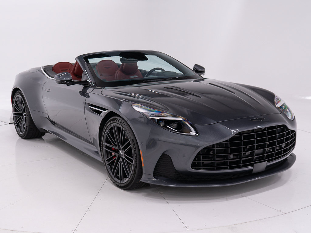 Used 2025 Aston Martin DB12 Convertible RWD image 7