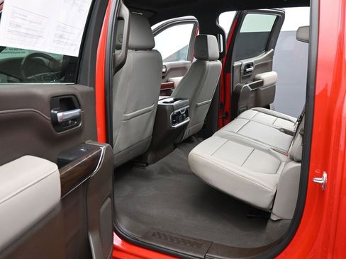 Used 2021 GMC Sierra 1500 SLT w/ SLT Convenience Package image 16