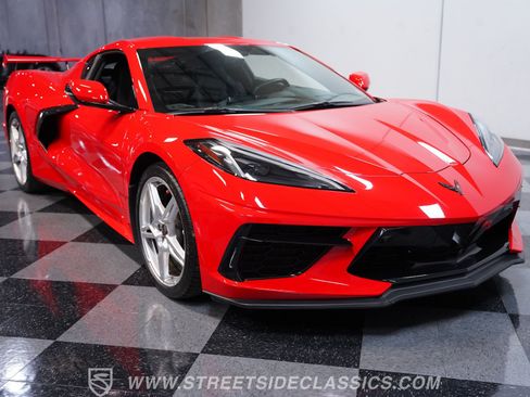 Used 2021 Chevrolet Corvette Stingray Preferred Cpe w/ Z51 Performance Package RWD image 14