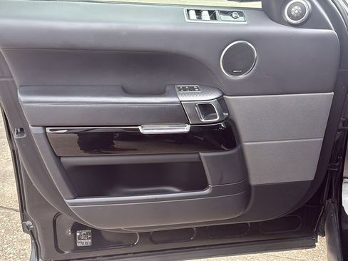 Used 2019 Land Rover Range Rover Sport Supercharged image 5