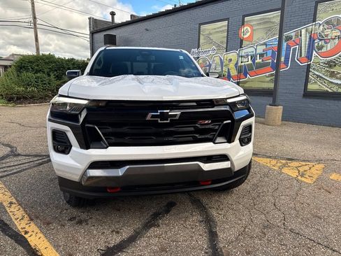 New 2026 Chevrolet Colorado Z71 w/ Technology Package AWD/4WD image 2