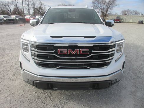 New 2026 GMC Sierra 1500 SLT w/ SLT Premium Plus Package image 12