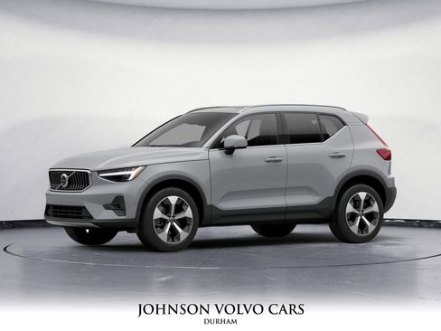 New 2025 Volvo XC40 B5 Plus w/ Climate Package image 1