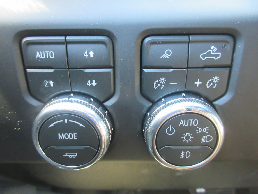 New 2026 GMC Sierra 1500 AT4 w/ AT4 Premium Package AWD/4WD image 17