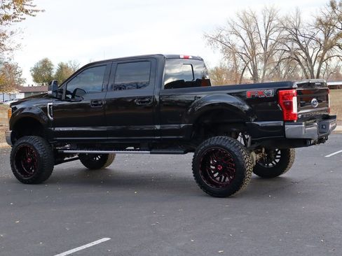 Used 2017 Ford F250 Lariat w/ Lariat Value Package image 8