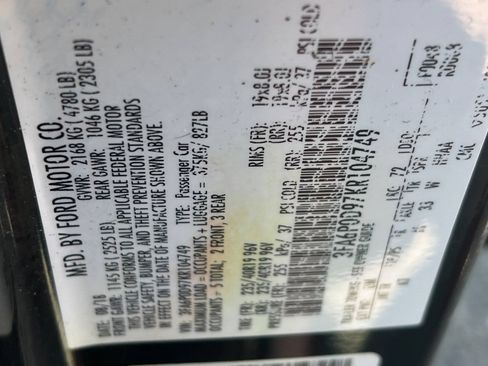 Used 2019 Ford Fusion Titanium AWD/4WD image 26