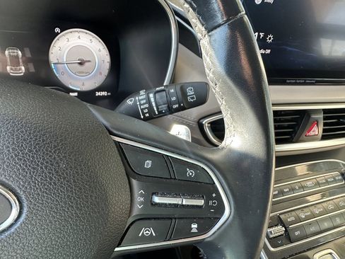 Used 2021 Hyundai Santa Fe Limited image 20