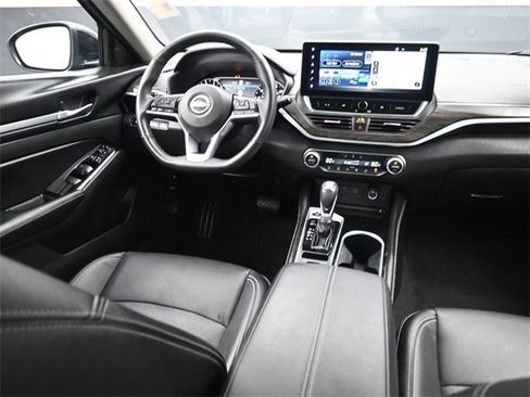 Certified 2025 Nissan Altima 2.5 SL image 10