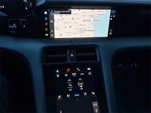 New 2025 Porsche Taycan GTS image 18