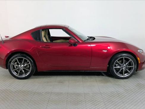 Used 2020 MAZDA MX-5 Miata RF Grand Touring RWD image 8