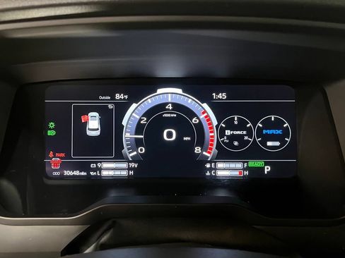Used 2024 Toyota Sequoia SR5 w/ SR5 Premium Package AWD/4WD image 23