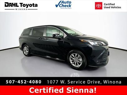 Used 2025 Toyota Sienna LE