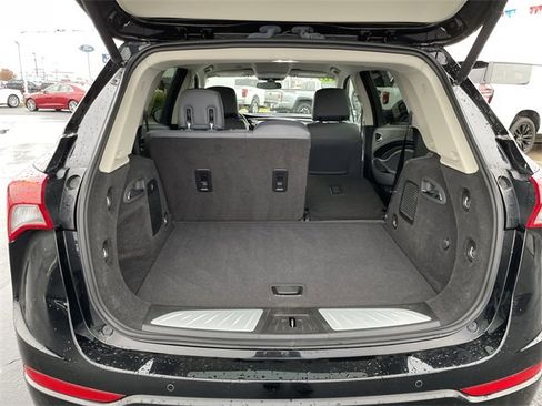 Used 2020 Buick Envision Essence image 18