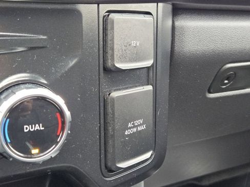 Used 2024 Ford F250 Lariat w/ Lariat Ultimate Package image 26