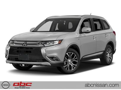 Used 2018 Mitsubishi Outlander ES