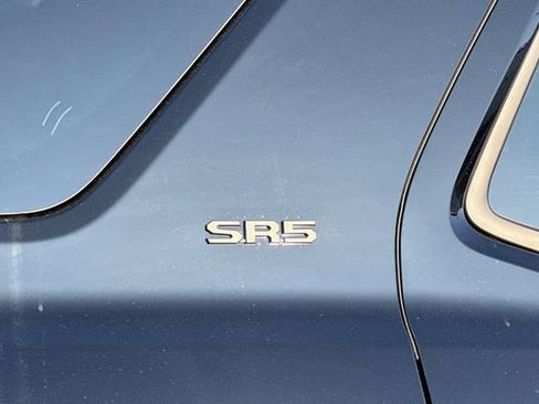 New 2026 Toyota 4Runner SR5 image 27