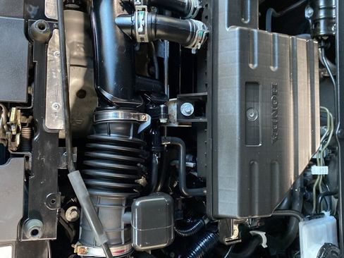 Used 2022 Honda CR-V EX image 9