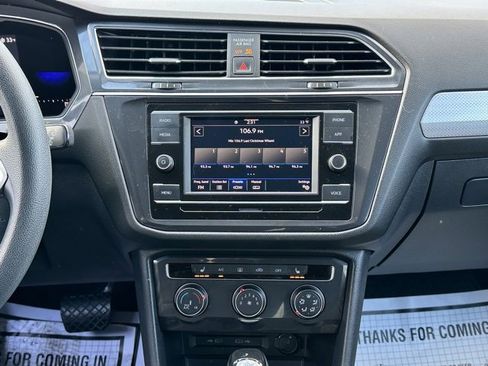 Used 2022 Volkswagen Tiguan S image 24
