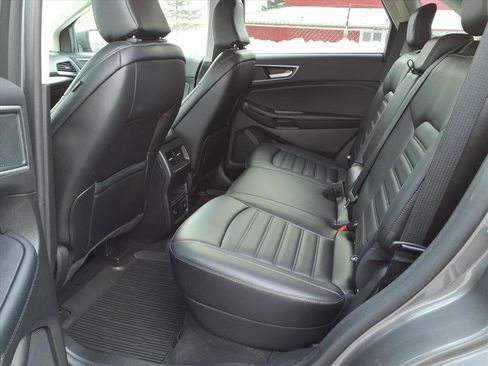 Certified 2024 Ford Edge SEL w/ Convenience Package image 11