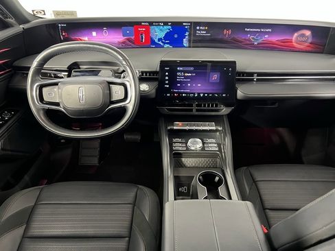 Used 2024 Lincoln Nautilus Reserve w/ Jet Appearance Package (87T) image 13