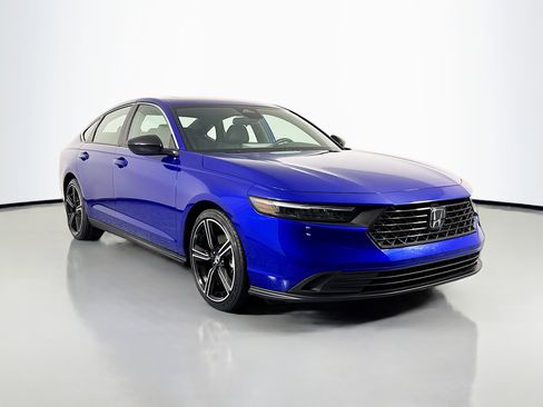 Certified 2024 Honda Accord Sport image 3