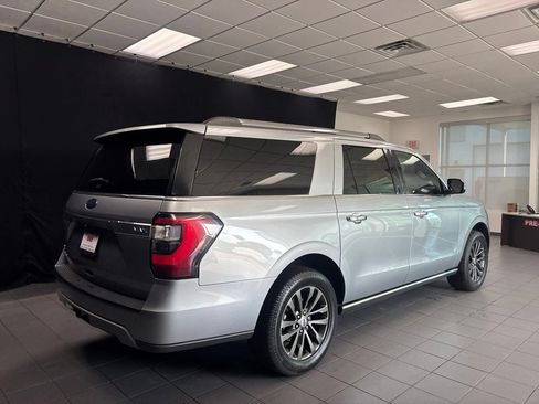 Used 2021 Ford Expedition Max Limited RWD image 3