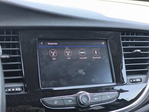 Certified 2022 Buick Encore Preferred AWD/4WD image 22