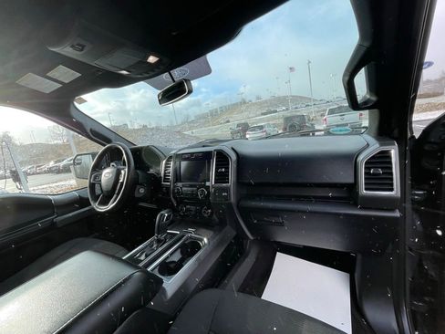 Used 2016 Ford F150 XLT w/ Equipment Group 302A Luxury image 13