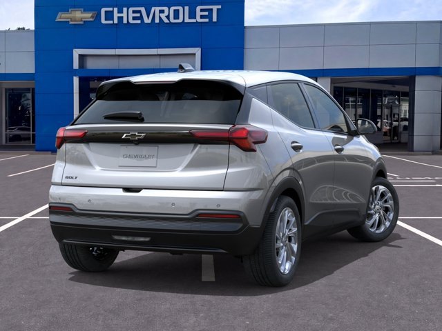 New 2027 Chevrolet Bolt LT FWD image 4