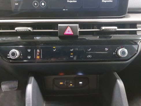 New 2026 Kia Sportage LX image 20