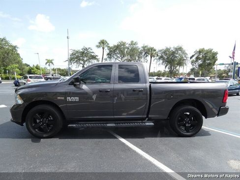 Used 2016 RAM 1500 Express AWD/4WD image 10