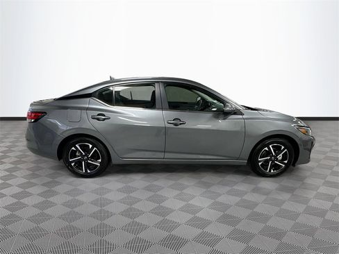 Used 2024 Nissan Sentra SV image 35