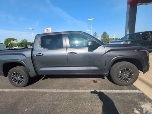 Used 2024 Toyota Tundra SR5 w/ SR5 Convenience Package AWD/4WD image 6