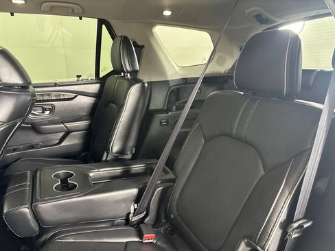 Used 2023 Honda Pilot Elite image 23