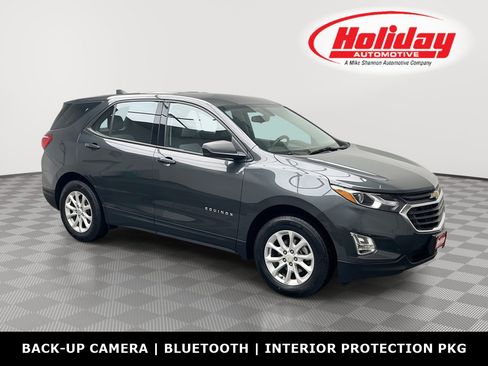 Used 2018 Chevrolet Equinox LS image 1