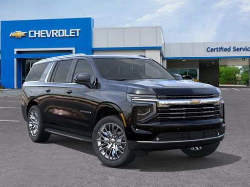 New 2026 Chevrolet Suburban LT w/ Comfort Package AWD/4WD image 7