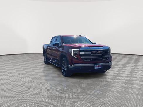 Certified 2024 GMC Sierra 1500 SLT w/ SLT Premium Package image 3