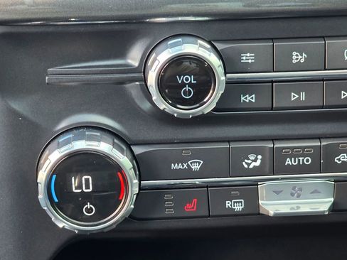 Used 2021 Ford F150 XLT w/ Equipment Group 302A High AWD/4WD image 17