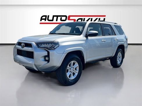 Used 2023 Toyota 4Runner SR5 image 3