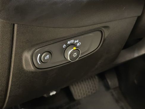 Used 2022 Chevrolet Equinox LT FWD image 13