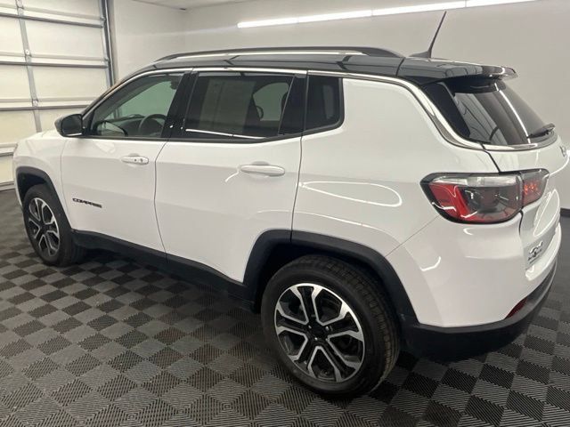 Used 2022 Jeep Compass Limited AWD/4WD image 20