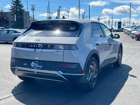 Used 2024 Hyundai Ioniq 5 SE AWD/4WD image 5