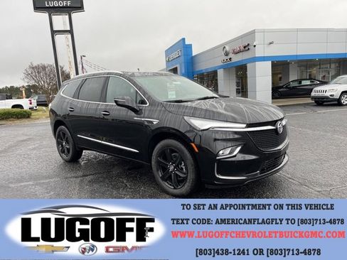 Used 2024 Buick Enclave Essence w/ Experience Buick Package image 2