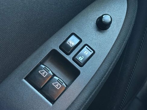 Used 2016 Nissan 370Z Coupe image 21